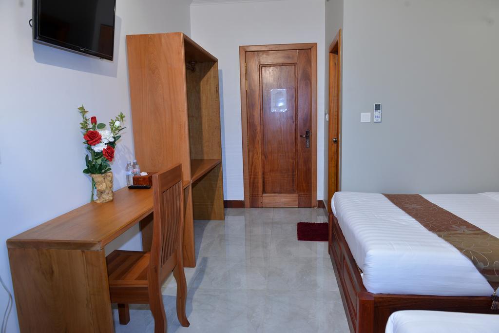 Happy​​ Family Guesthouse Kampot Kültér fotó