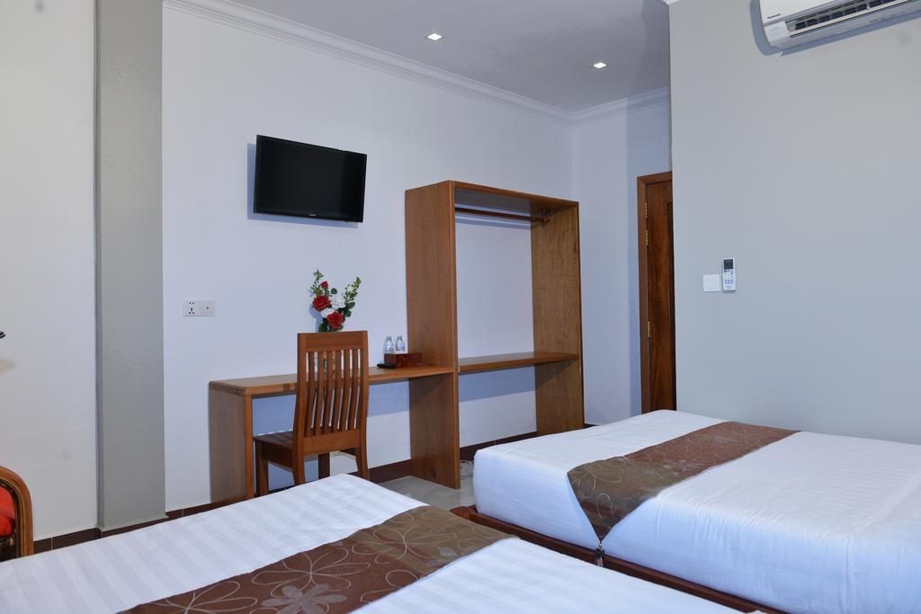 Happy​​ Family Guesthouse Kampot Kültér fotó