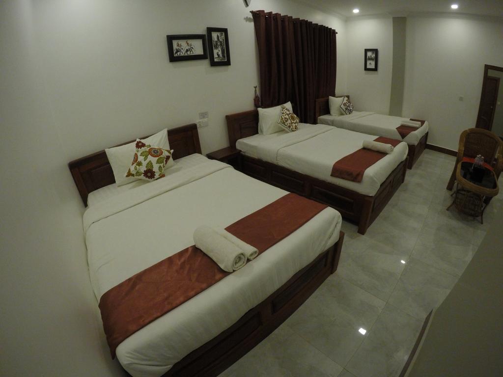 Happy​​ Family Guesthouse Kampot Kültér fotó